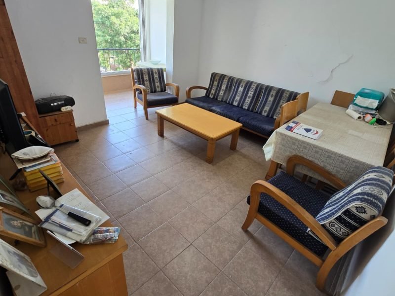 8c3b7acf-2936-47a6-a48e-15f66eb9587d