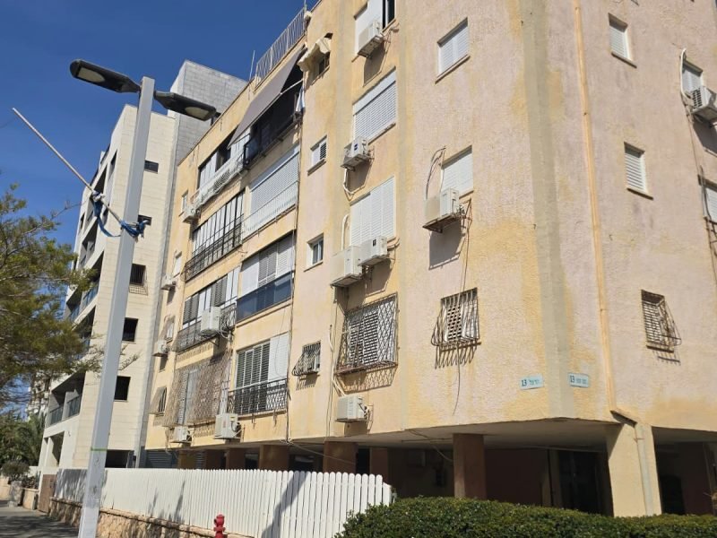 WhatsApp Image 2026-04-09 at 15.34.34