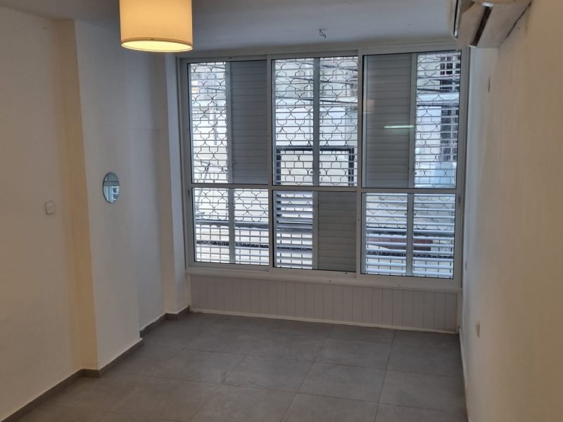 WhatsApp Image 2026-04-27 at 09.00.32