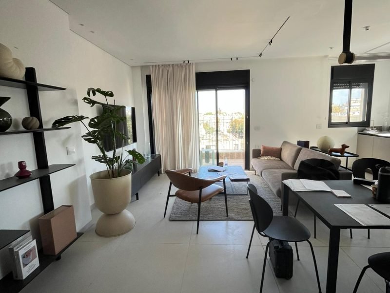 WhatsApp Image 2026-04-28 at 08.35.09