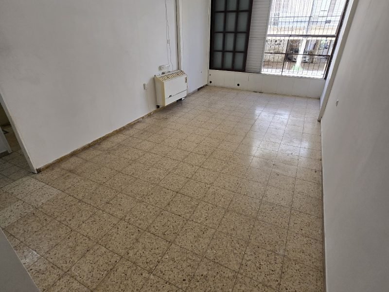 b5936896-77e8-494b-b560-f2a53fcc8f1f