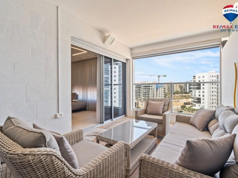 y2_14_VPzOTcvREp_20240709